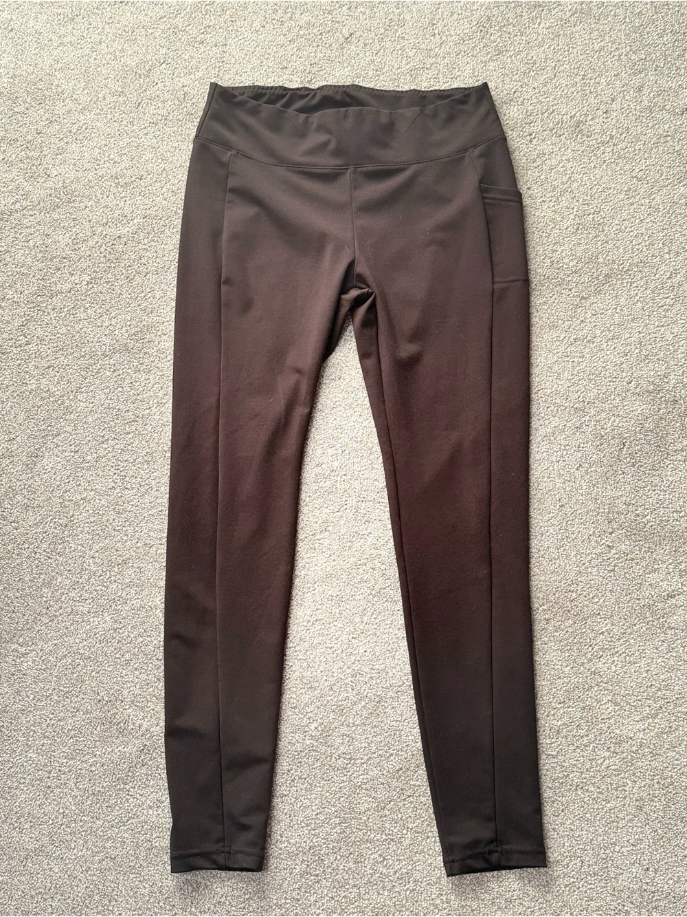 High-Rise Black Active Leggings with Side Pocket
